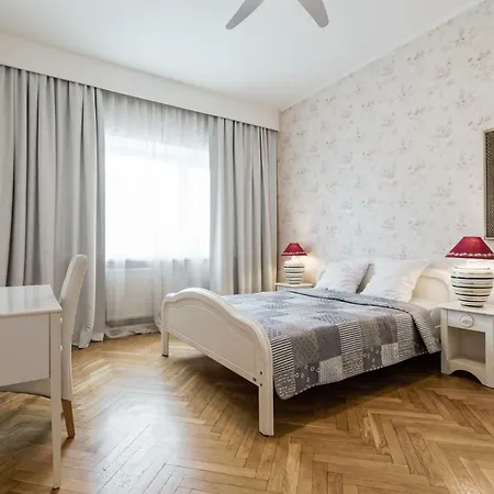 Old Town Aia 5a Apartment *