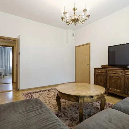 Old Town Aia 5a Apartment